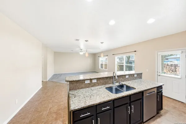 $2,295 | 10607 Tansy Canyon, Helotes, TX 78023
