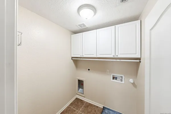 $2,295 | 10607 Tansy Canyon, Helotes, TX 78023