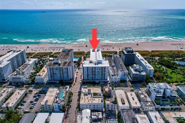 $419,550 | 345 Ocean Drive, Unit 305, Miami Beach, FL 33139