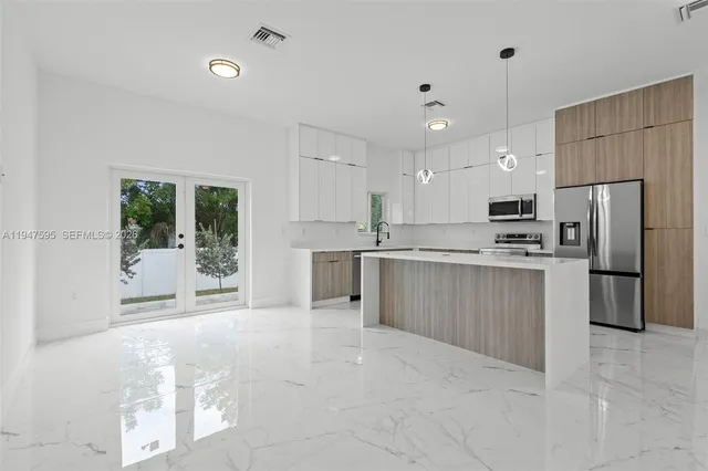 $630,000 | 2861 Northwest 8th Court, Fort Lauderdale, FL 33311