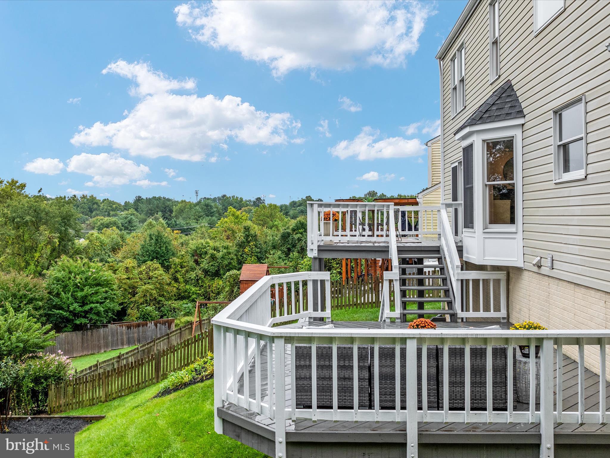 12535 Rock Ridge Road Herndon, VA 20170 - Photo 35 of 43 Side View of Backyard