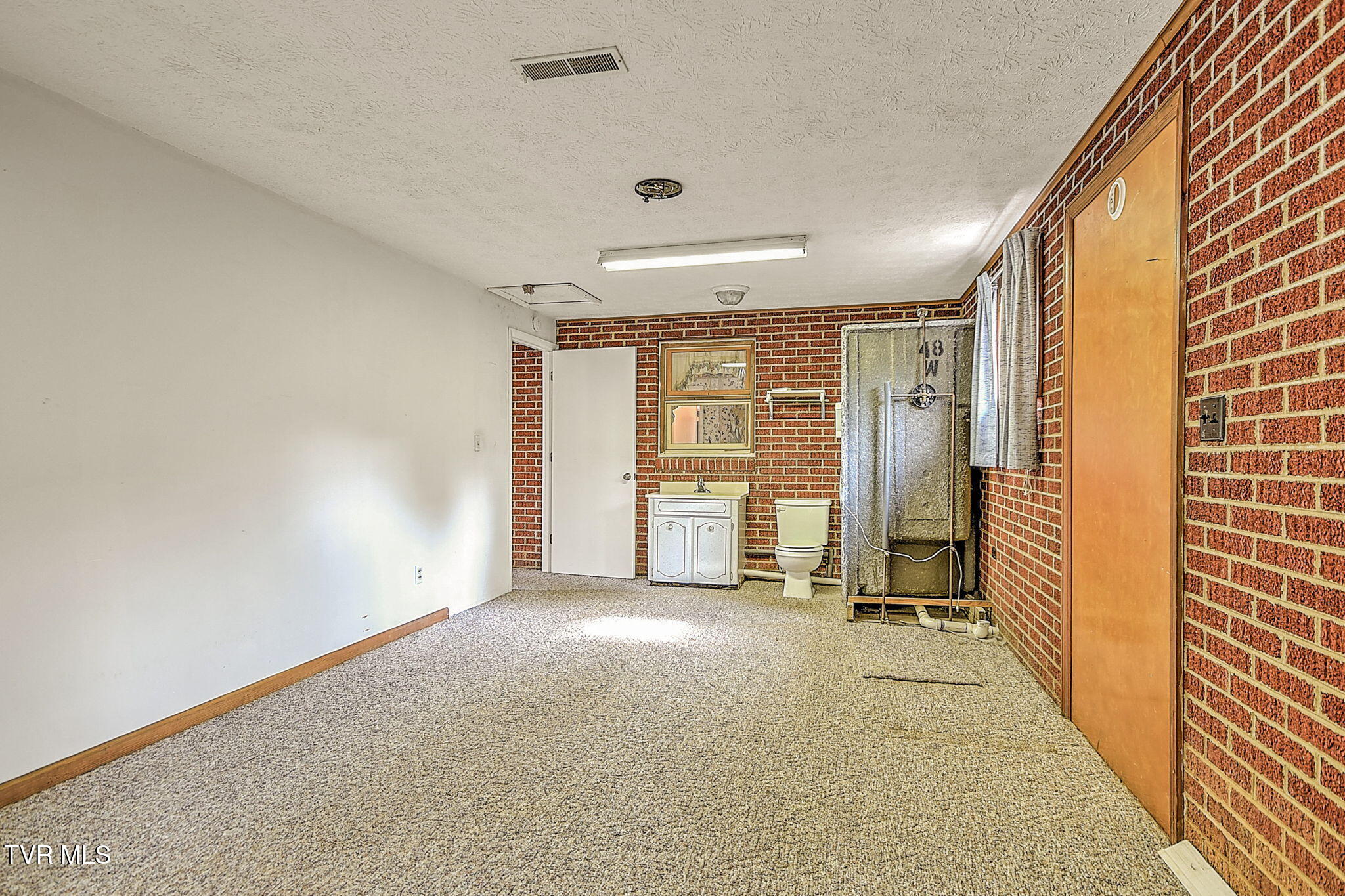108 Broadview Street Kingsport, TN 37665 - Photo 27 of 35 29-web-or-mls-108 Broadview GUnit-30