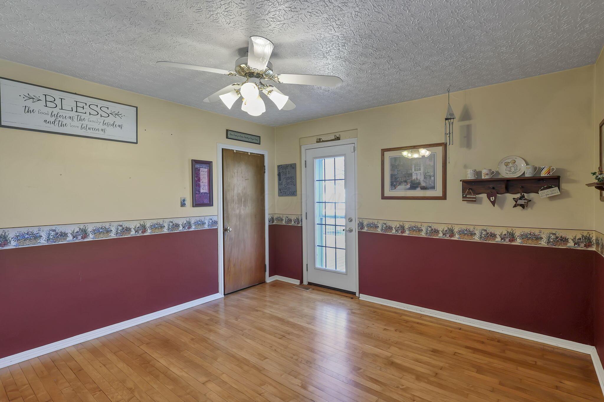 1417 Brown Road Columbus, OH 43223 - Photo 34 of 56 13-web-or-mls-G02A0337