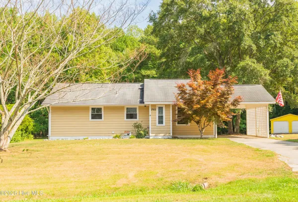 $150,000 | 2922 Birdsong Circle, Grimesland, NC 27837