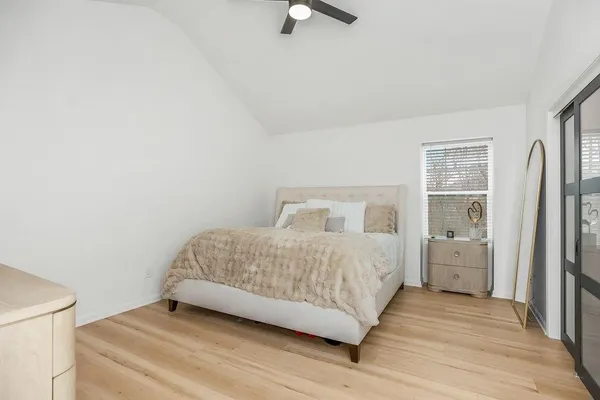 $225,000 | 5932 Northeast Moonstone Drive, Unit 3B, Lee's Summit, MO 64064