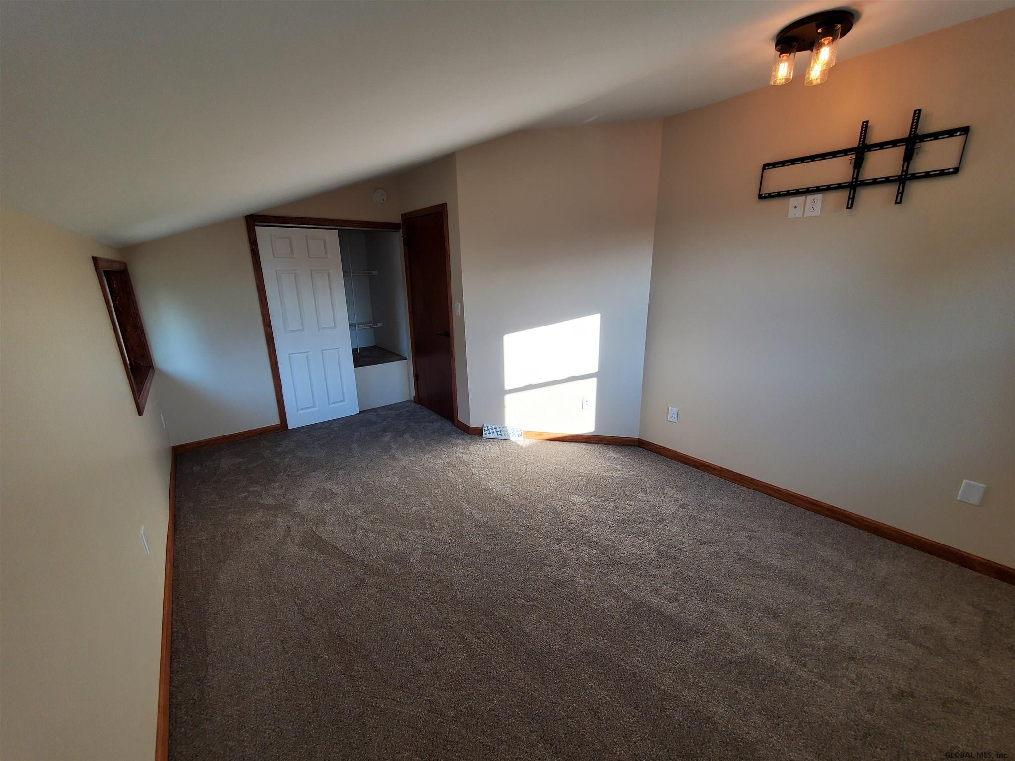 5 Plank Road Halfmoon, NY 12188 - Photo 14 of 28 Photo 14