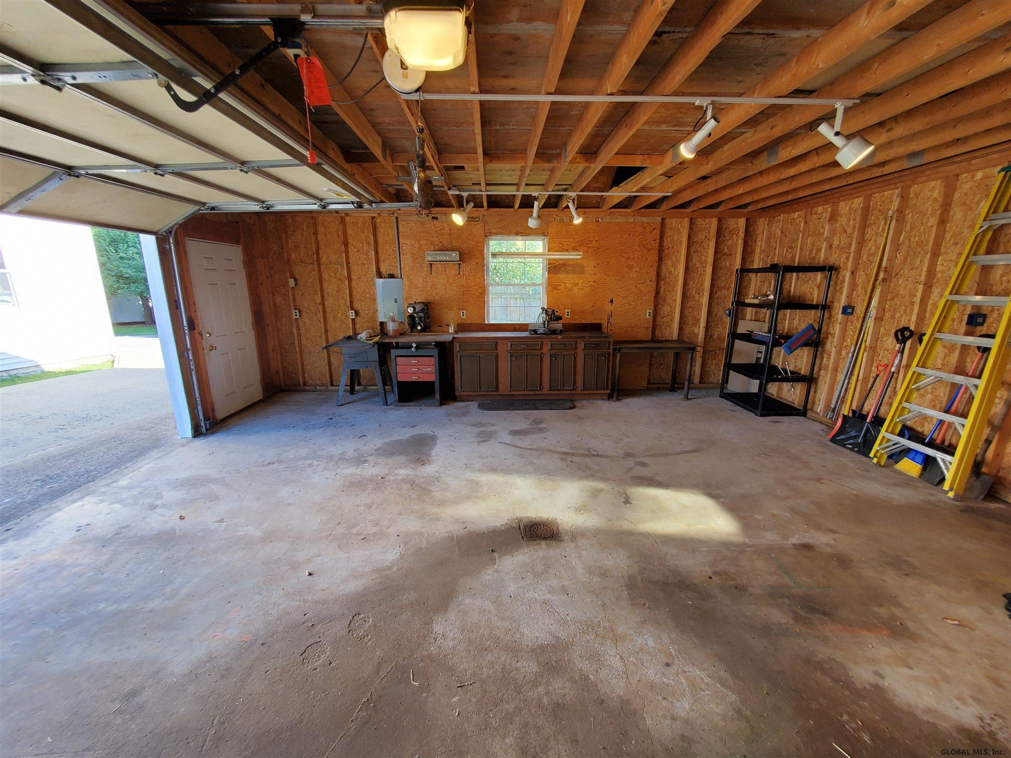 5 Plank Road Halfmoon, NY 12188 - Photo 24 of 28 Photo 24