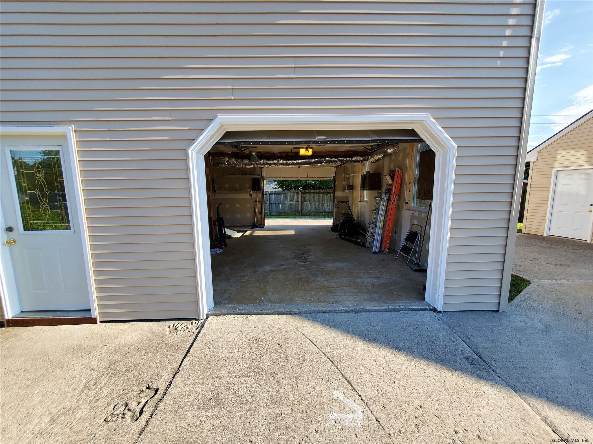 5 Plank Road Halfmoon, NY 12188 - Photo 25 of 28 Photo 25