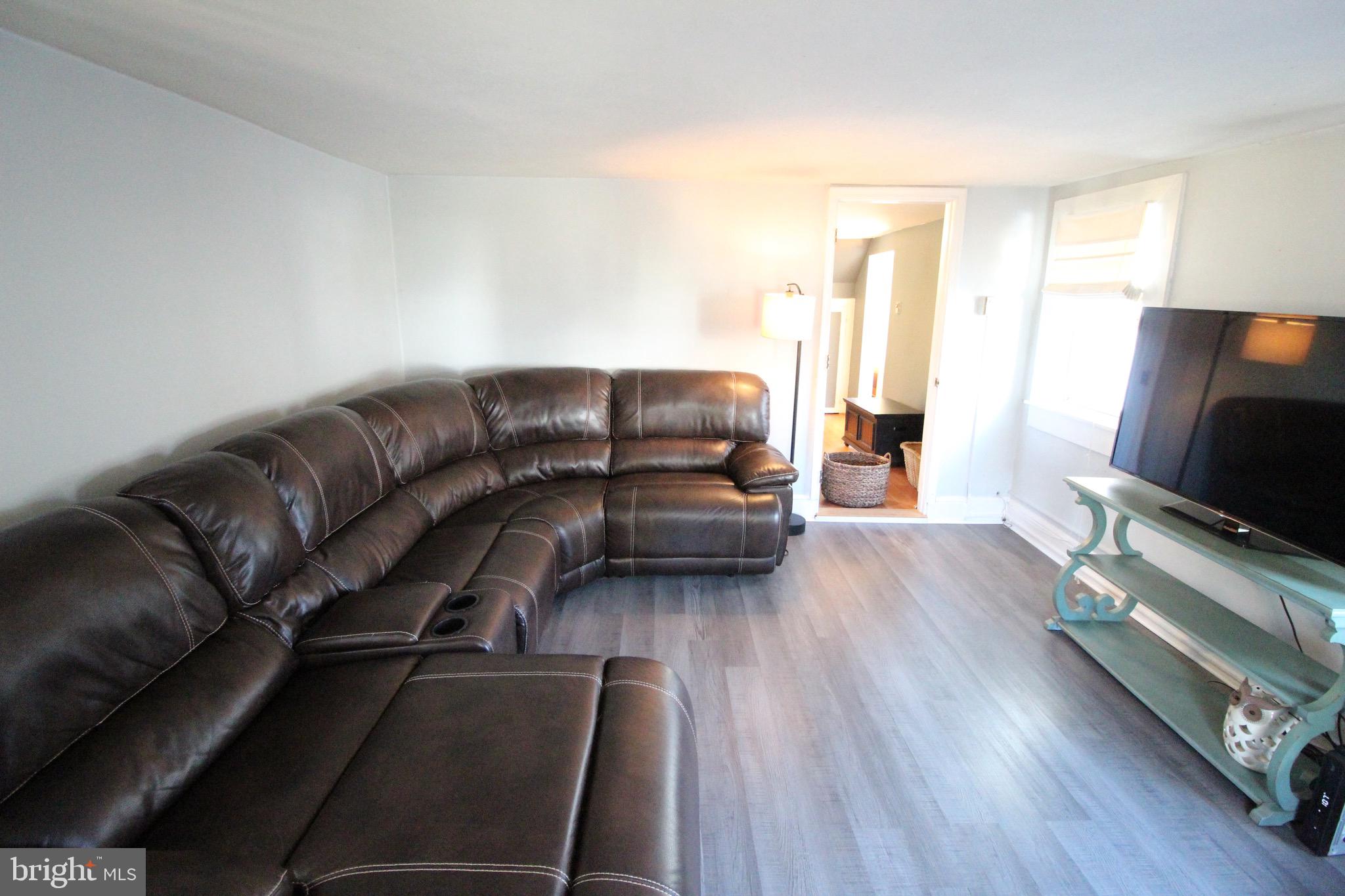 1237 Mayo Road Edgewater, MD 21037 - Photo 14 of 26 Gallery Image 14