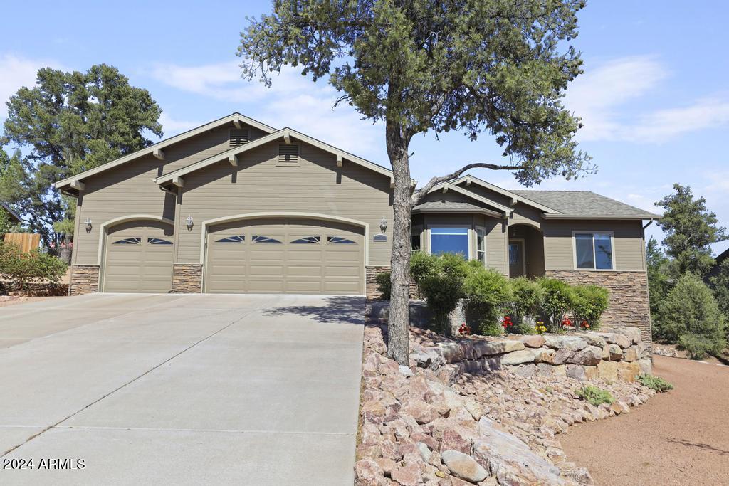 717 South Ridgeway Lane Payson, AZ 85541 - Photo 1 of 8 1 Primary