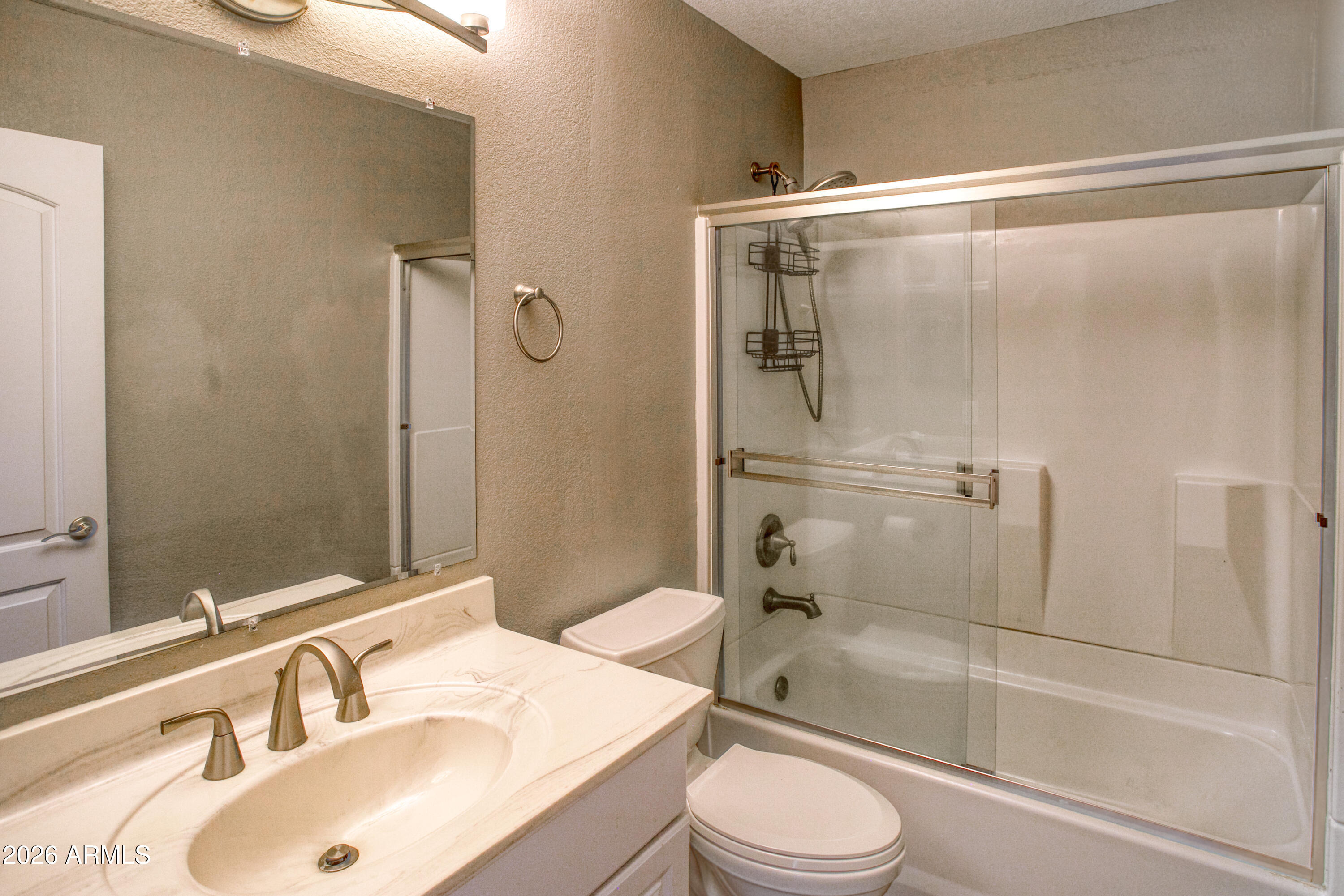 5349 Bear Run Road Lakeside, AZ 85929 - Photo 38 of 47 Hall Bath