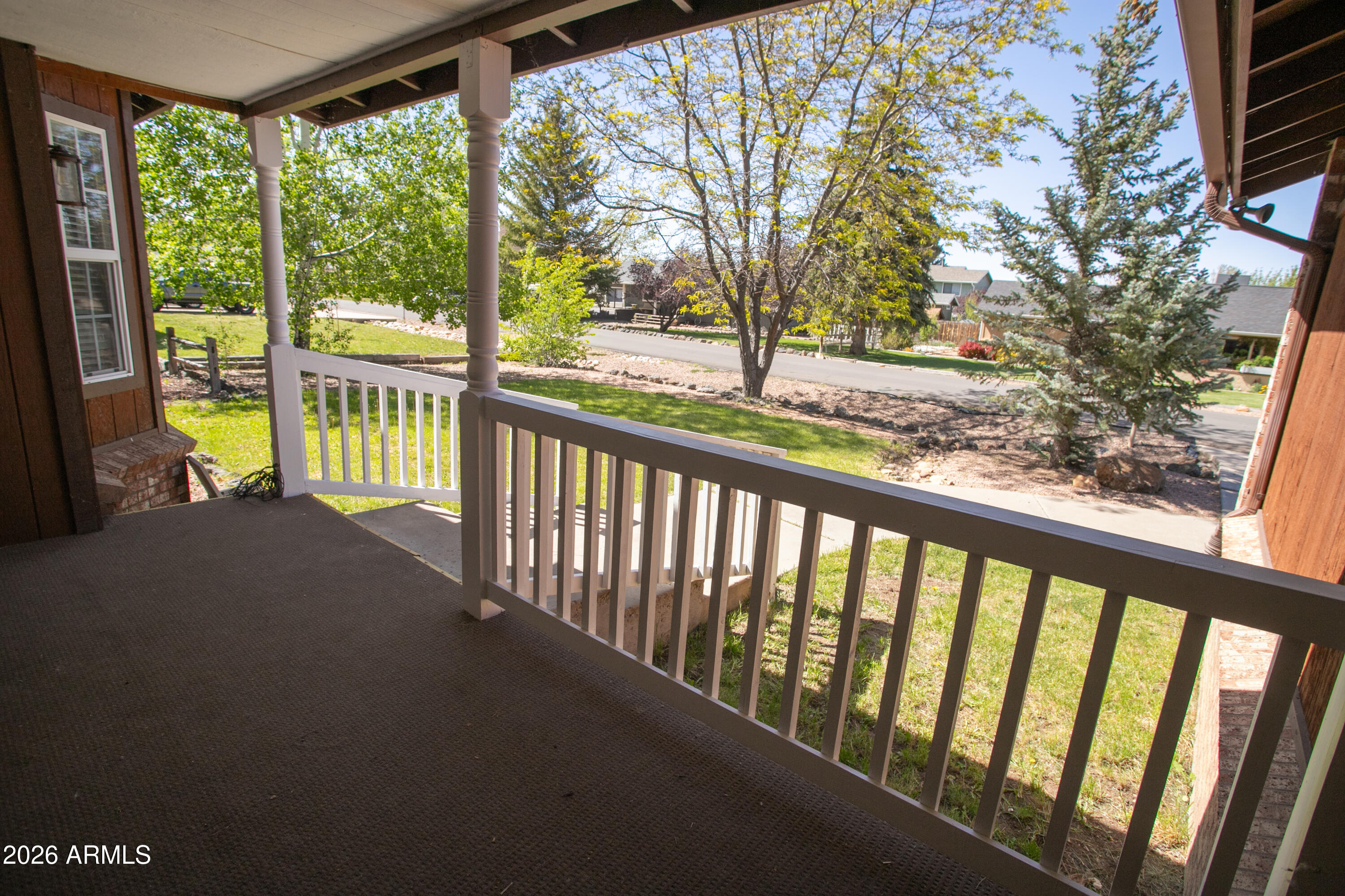 5349 Bear Run Road Lakeside, AZ 85929 - Photo 39 of 47 Front Patio