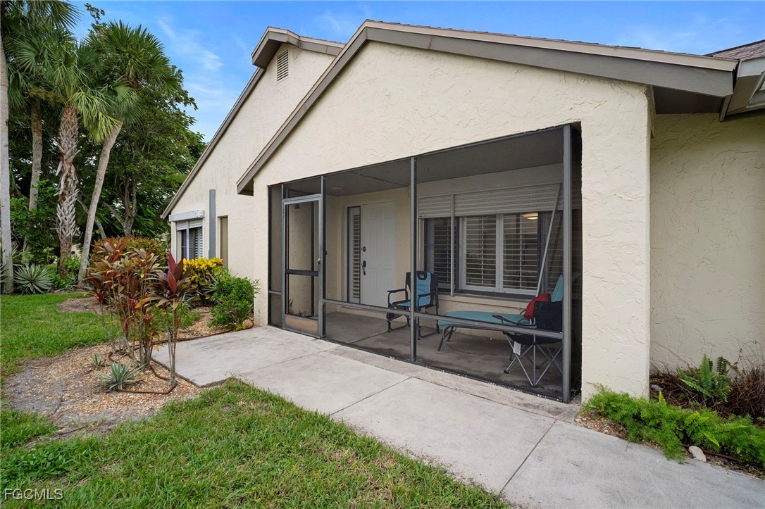 1698 Bent Tree Circle Fort Myers, FL 33907 - Photo 3 of 47