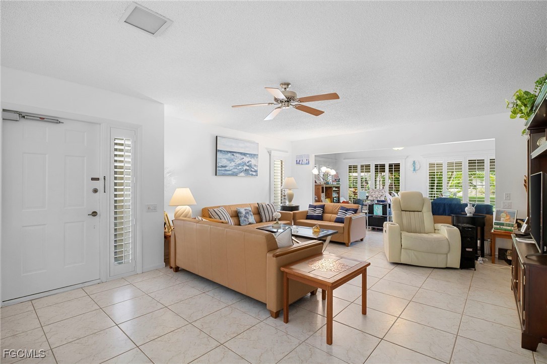 1698 Bent Tree Circle Fort Myers, FL 33907 - Photo 7 of 47