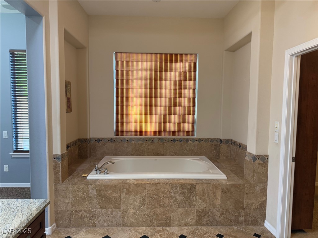 25 Holston Hills Road Henderson, NV 89052 - Photo 12 of 24