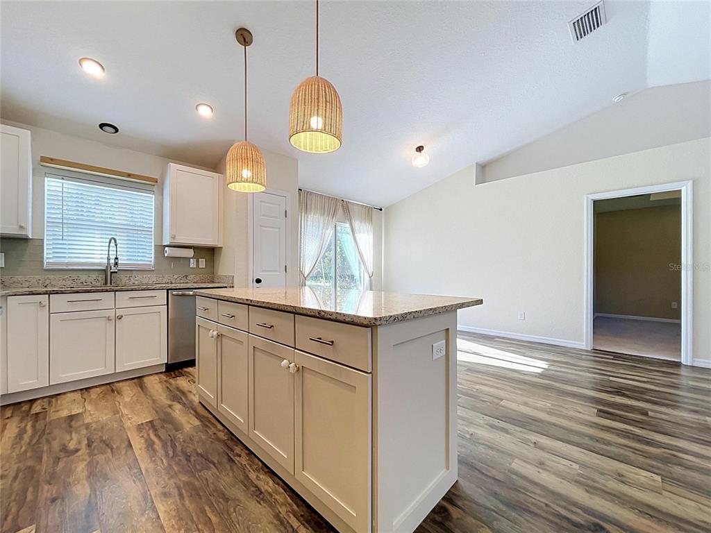 14370 English Sparrow Road Weeki Wachee, FL 34614 - Photo 20 of 59 Gallery Image 20