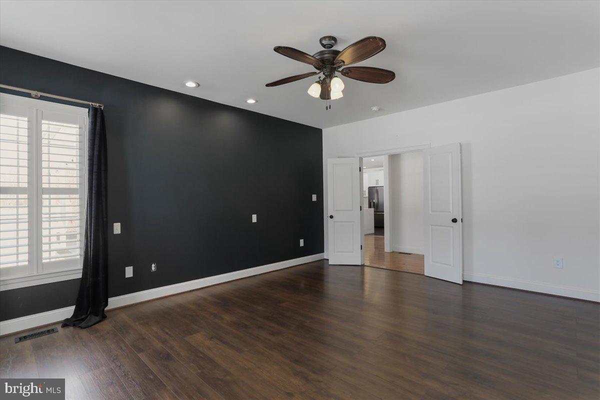 13100 St Paul Road Clear Spring, MD 21722 - Photo 32 of 101 Primary bedroom