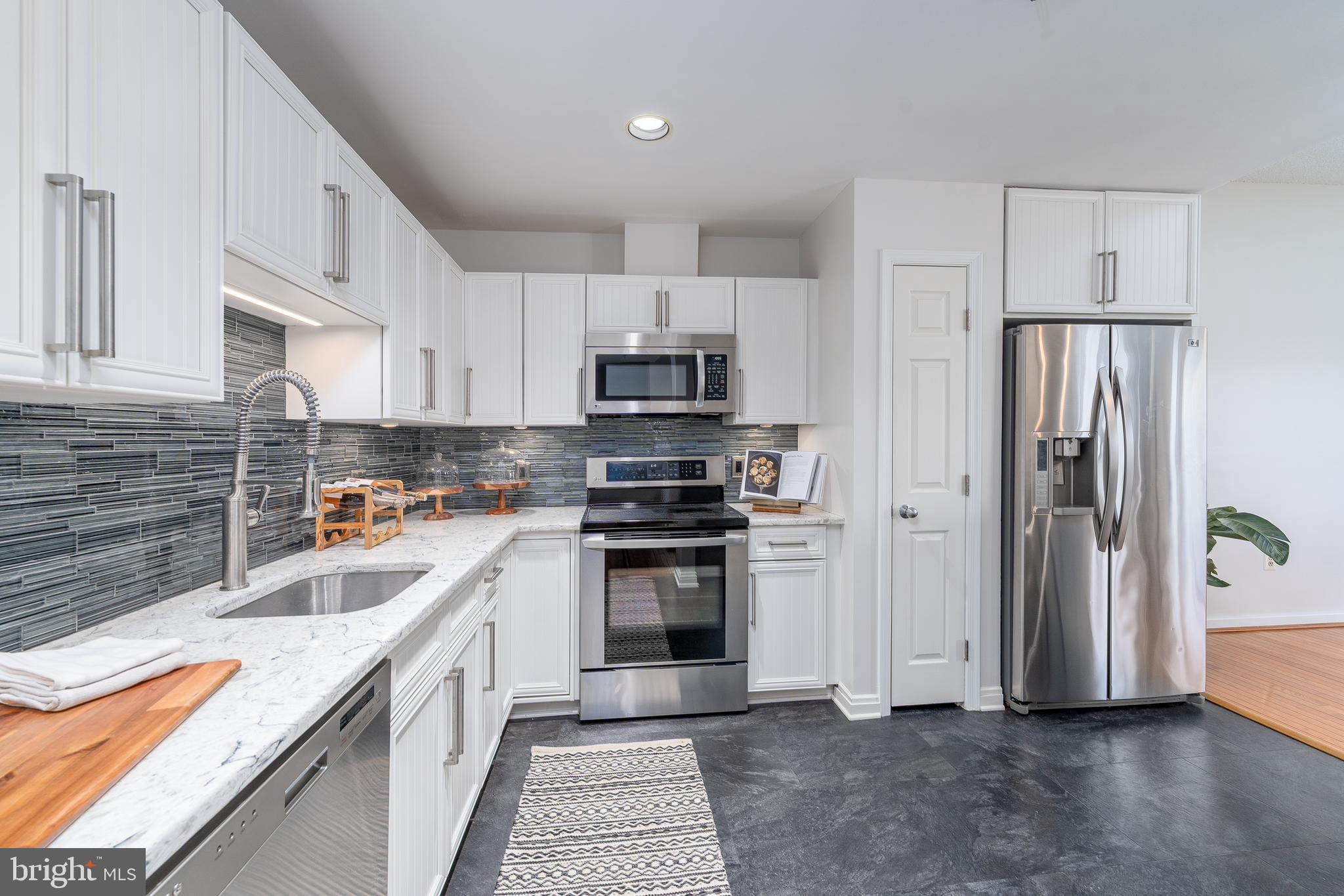 2515 Boston Street, Unit 201 Baltimore, MD 21224 - Photo 9 of 23 Spacious Kitchen