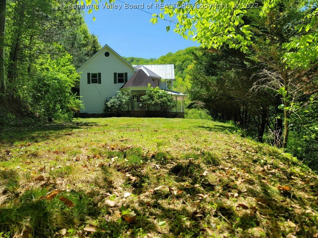 11 Cabin Road Chapmanville, WV 25508 - Photo 29 of 30 Gallery Image 29