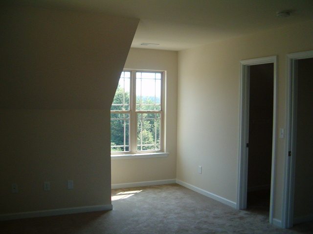 258 Abners Trail Road Greer, SC 29651 - Photo 4 of 15 Gallery Image 4