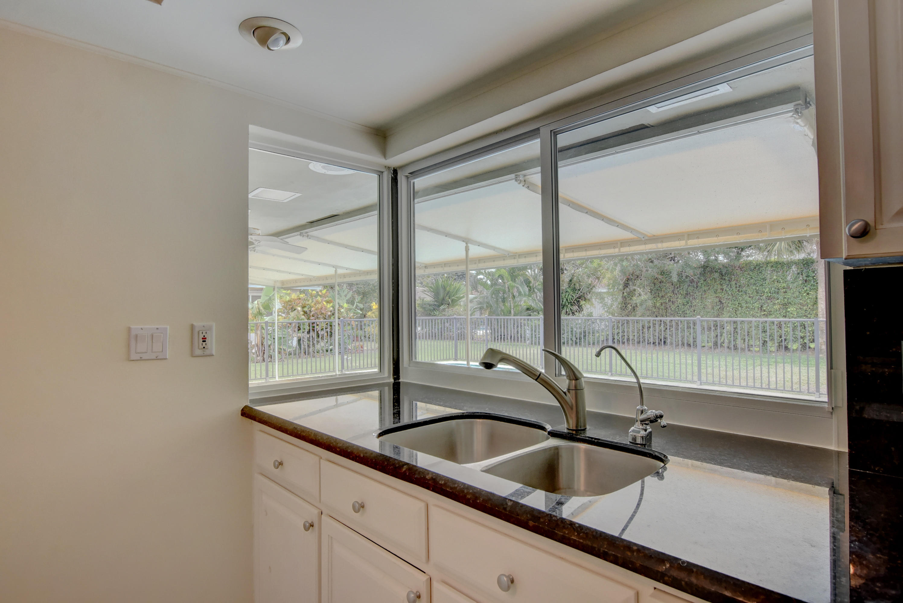 1368 Southwest 12th Street Boca Raton, FL 33486 - Photo 12 of 36 HM 1368 SW 12th St-14