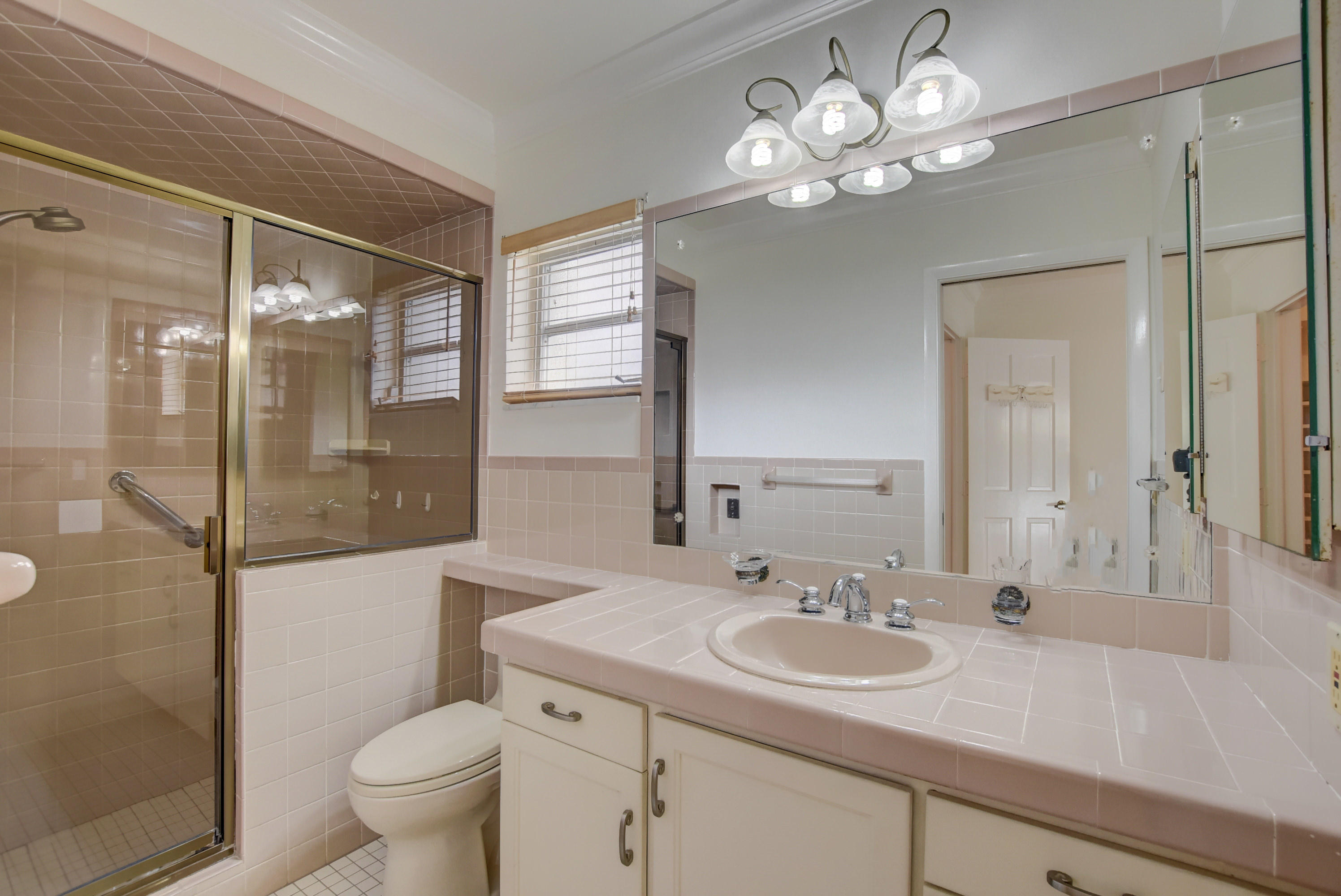 1368 Southwest 12th Street Boca Raton, FL 33486 - Photo 21 of 36 HM 1368 SW 12th St-23