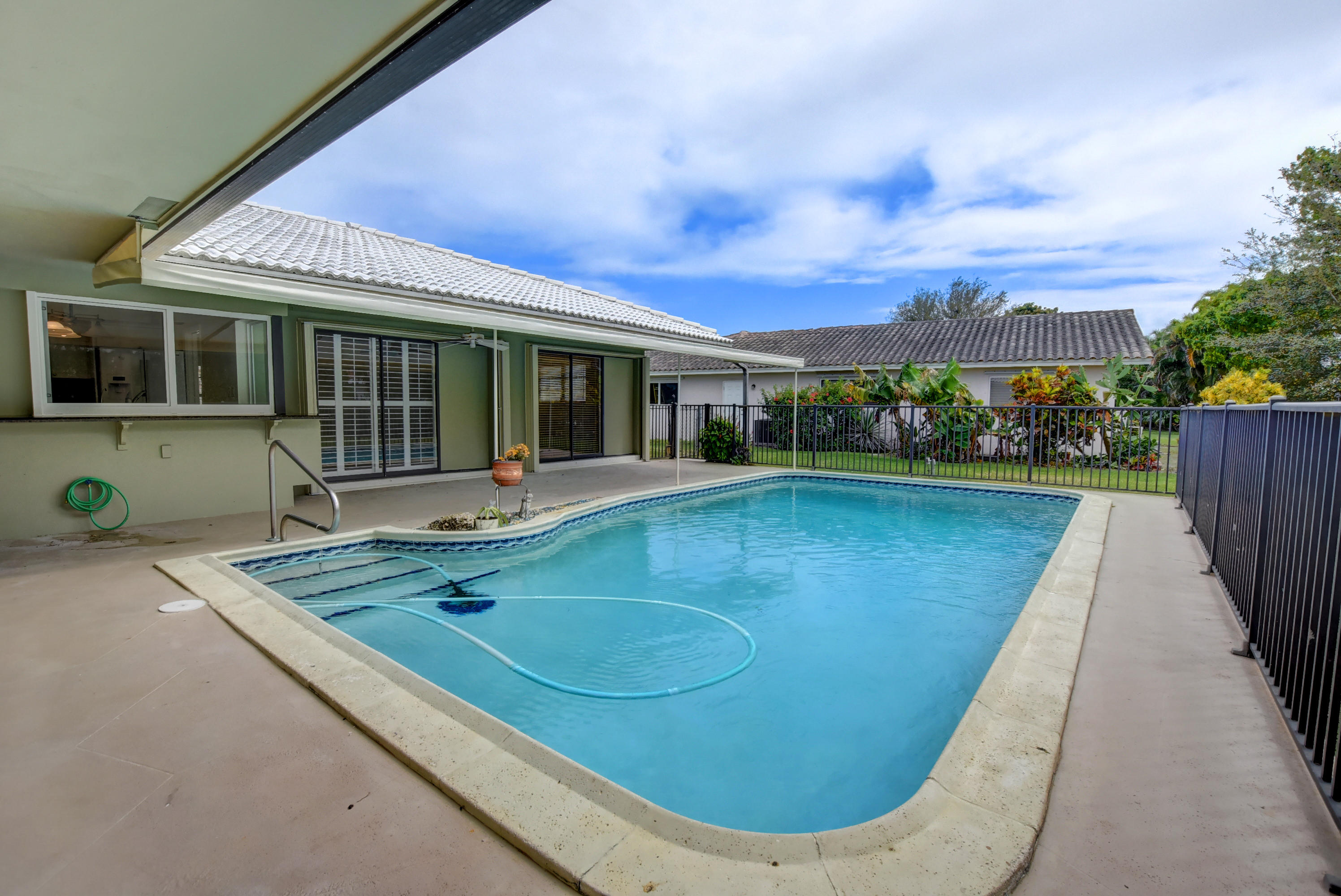 1368 Southwest 12th Street Boca Raton, FL 33486 - Photo 29 of 36 HM 1368 SW 12th St-31