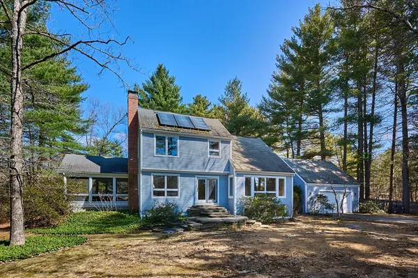$729,900 | 494 Station Road, Amherst, MA 01002