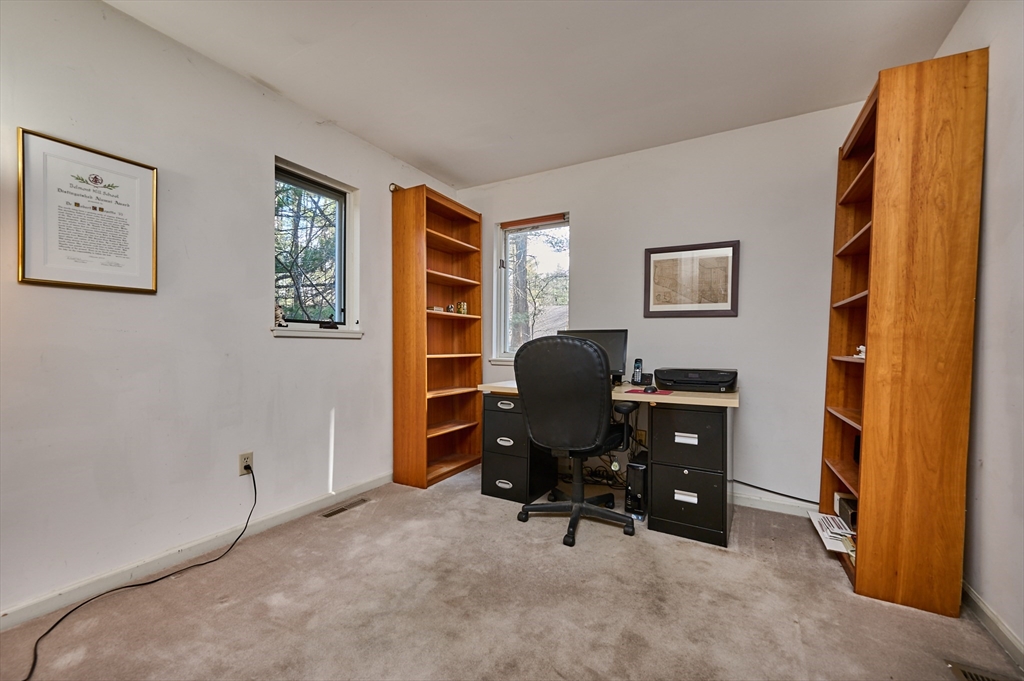 494 Station Road Amherst, MA 01002 - Photo 17 of 42
