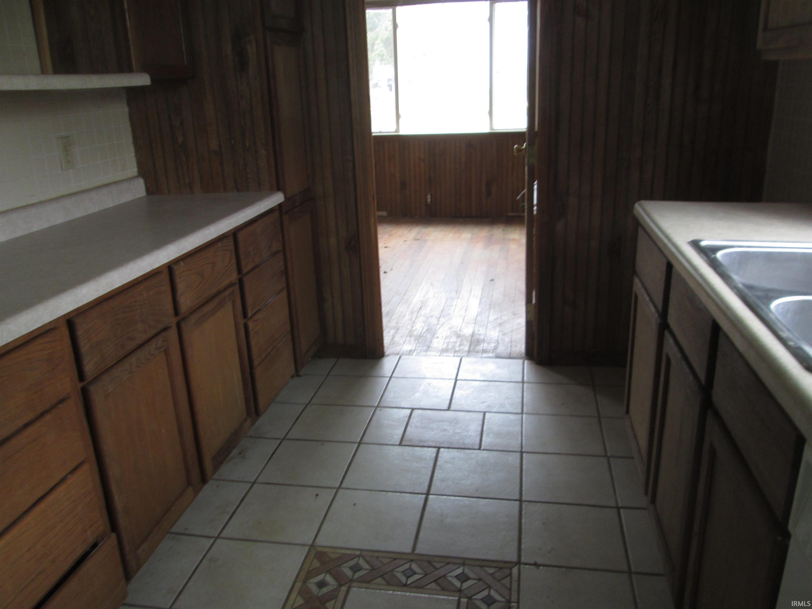 408 West Summit Street Delphi, IN 46923 - Photo 7 of 17 Gallery Image 7
