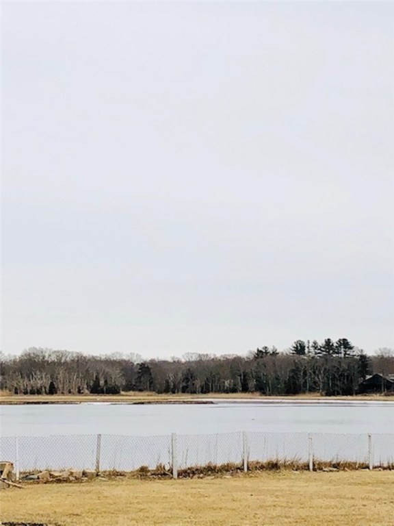 2 Munro Avenue Warren, RI 02885 - Photo 6 of 6