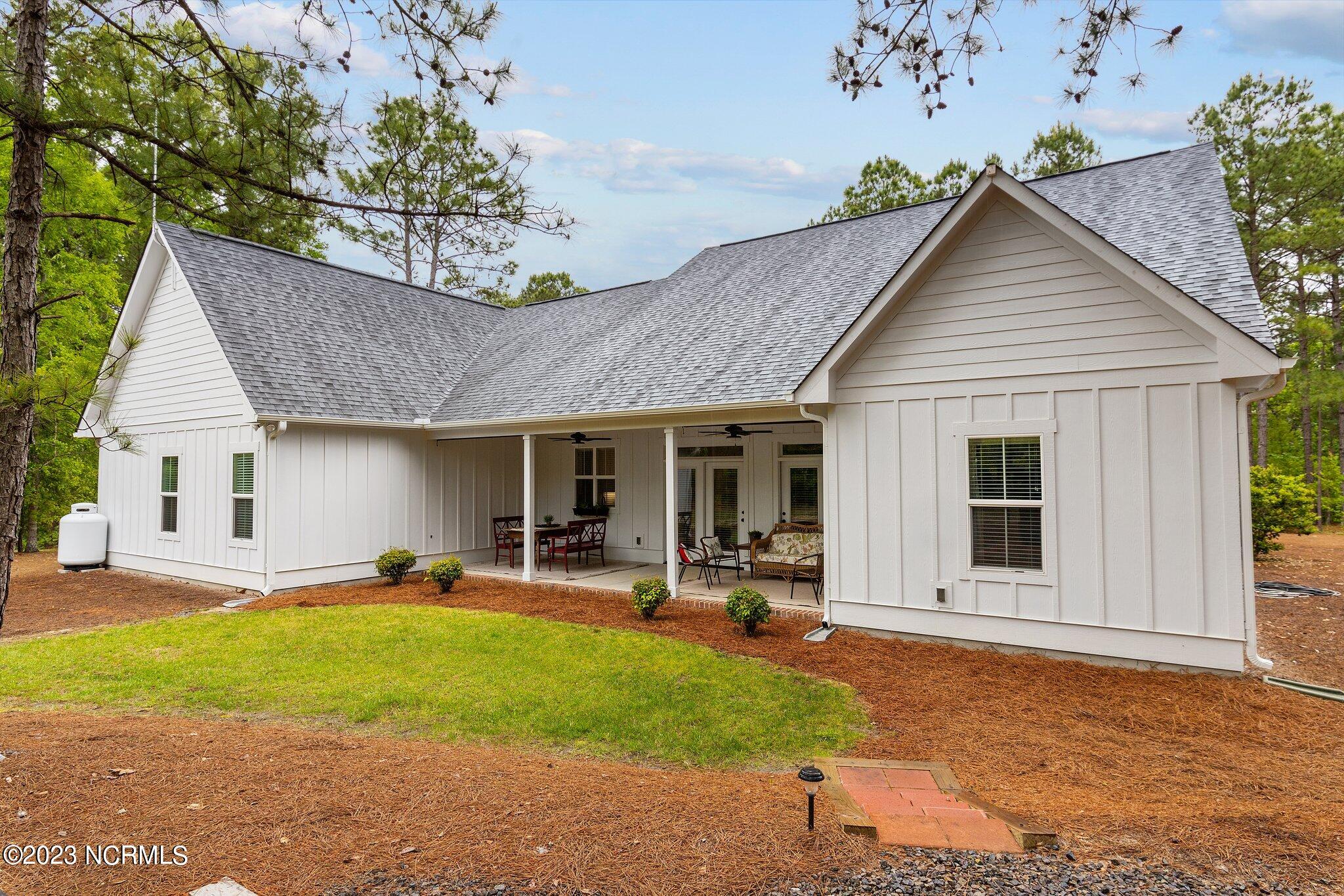 7000 Nc-22 Carthage, NC 28327 - Photo 23 of 35 Back of House