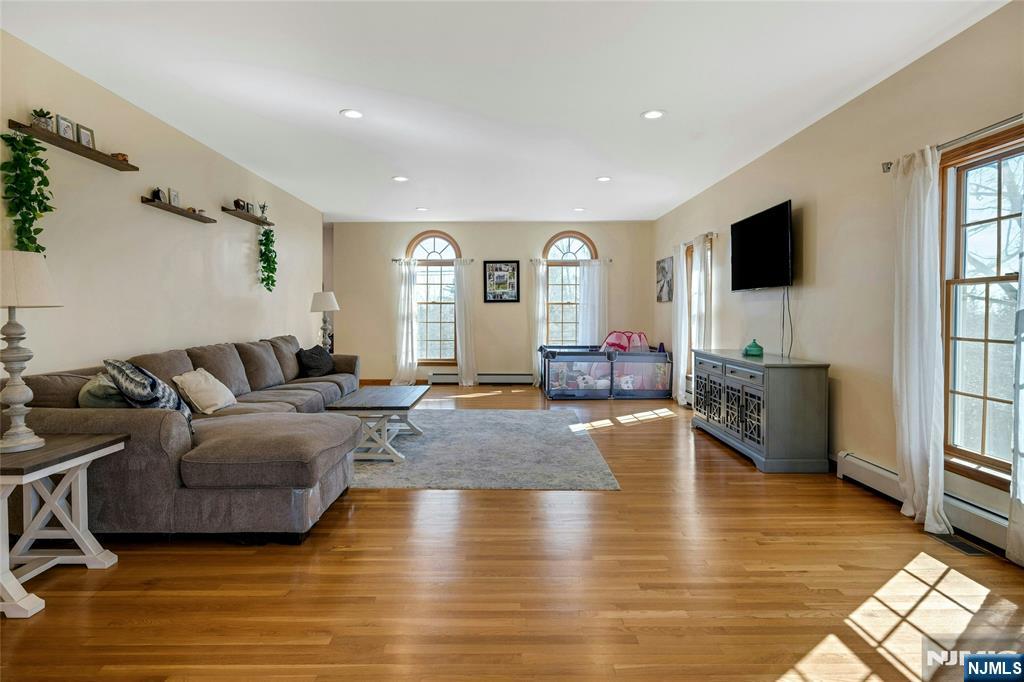 40 Horseneck Road Montville, NJ 07045 - Photo 16 of 37