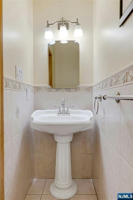 40 Horseneck Road Montville, NJ 07045 - Photo 19 of 37