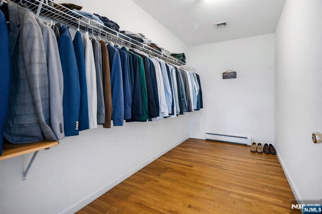 40 Horseneck Road Montville, NJ 07045 - Photo 25 of 37