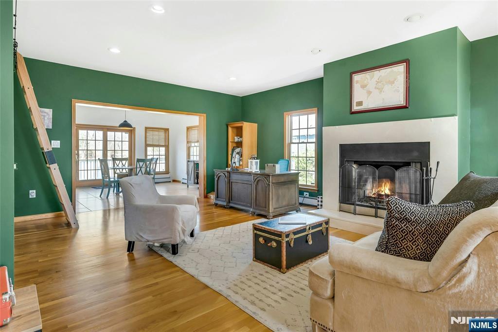 40 Horseneck Road Montville, NJ 07045 - Photo 8 of 37