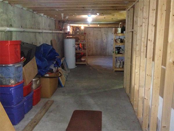32 Hillside Road Montague, MA 01351 - Photo 18 of 21 Gallery Image 18
