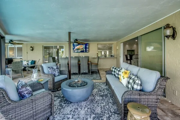 $745,000 | 5168 Sunnybrook Court, Cape Coral, FL 33904