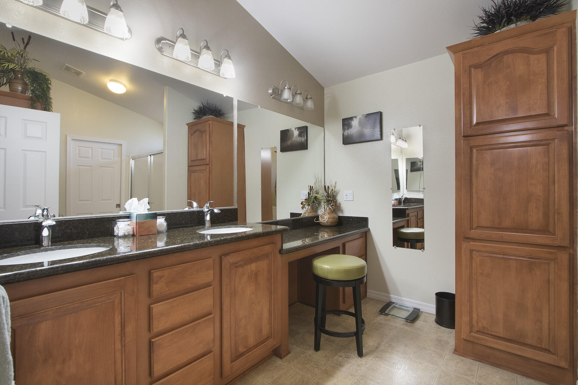 74651 Sweetwell Road Thousand Palms, CA 92276 - Photo 16 of 40 4Z6A8015 web