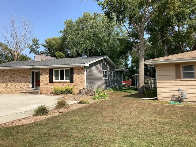 $224,900 | 1518 Elm Street, Albert Lea, MN 56007