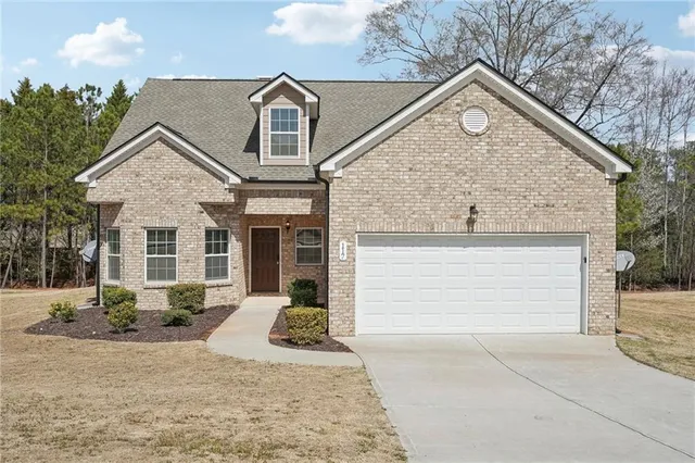$2,085 | 516 College Drive | Barnesville