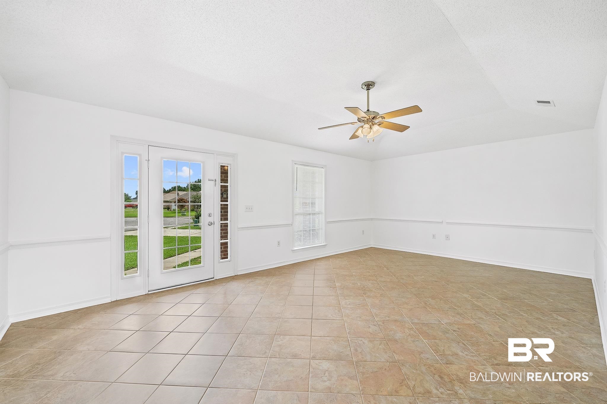 16596 Sugar Loop Foley, AL 36535 - Photo 5 of 23