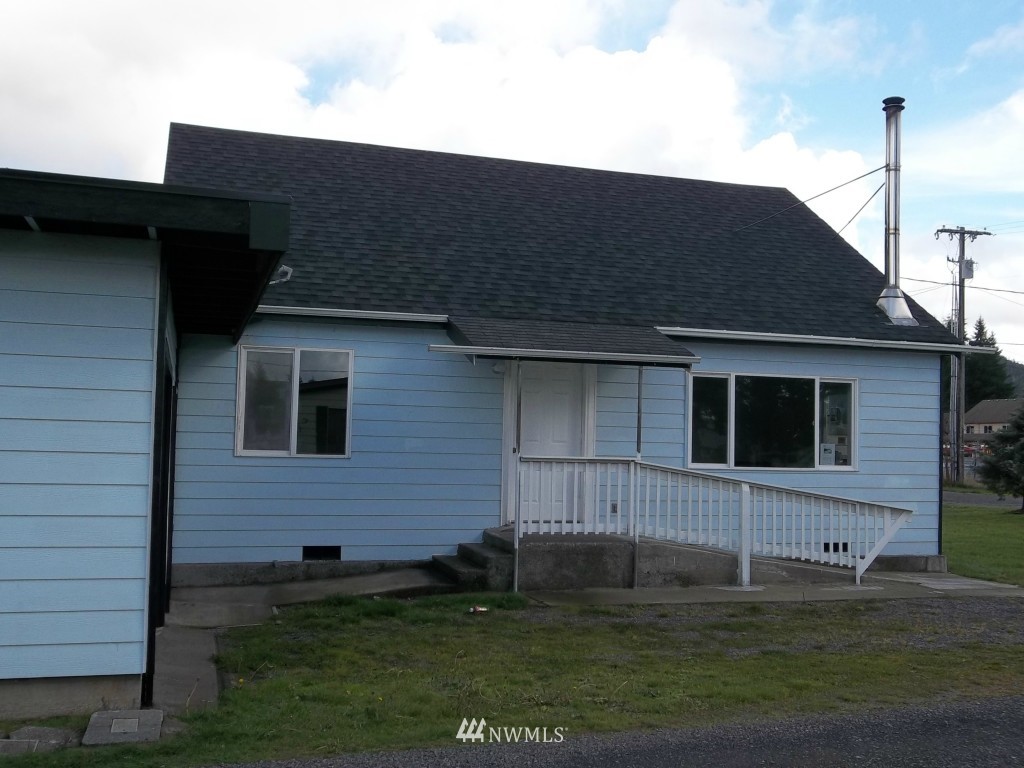 81 Johnson Road Forks, WA 98331 - Photo 3 of 20 Gallery Image 3