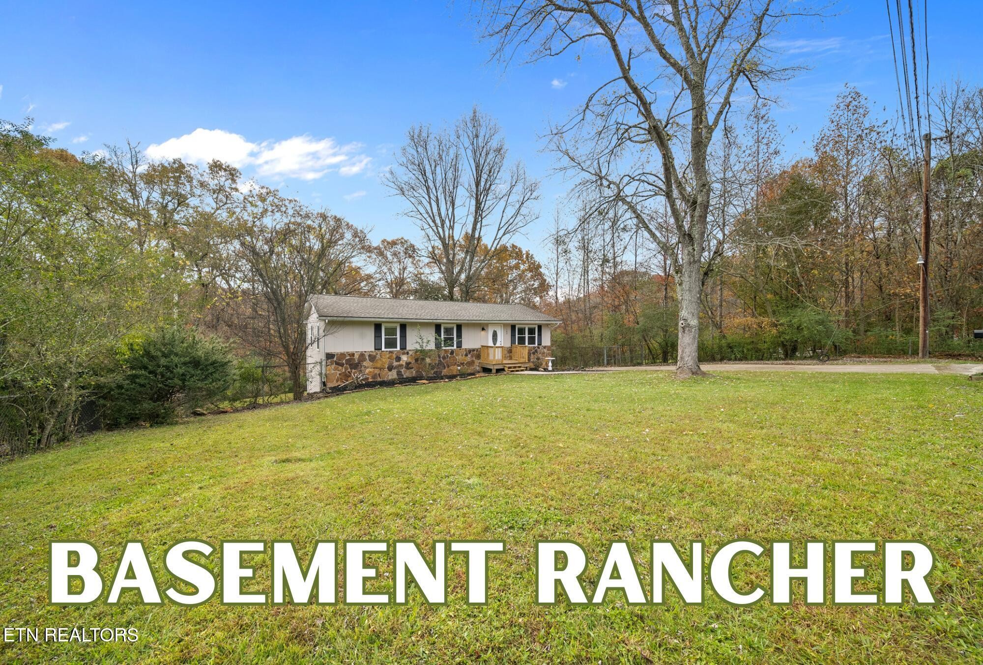 143 Wright Road Harriman, TN 37748 - Photo 1 of 38 Gallery Image 1