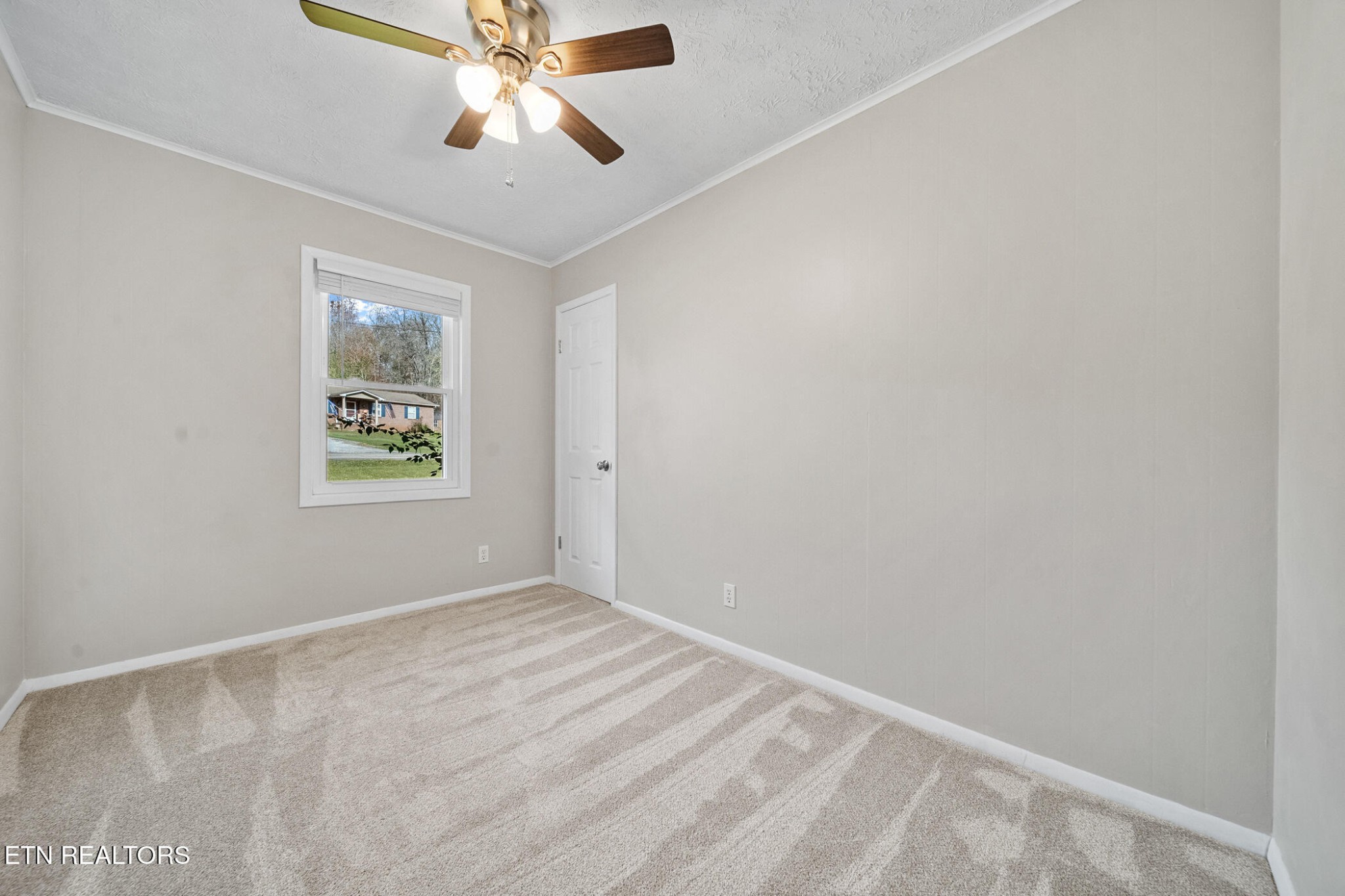 143 Wright Road Harriman, TN 37748 - Photo 13 of 38 Gallery Image 13