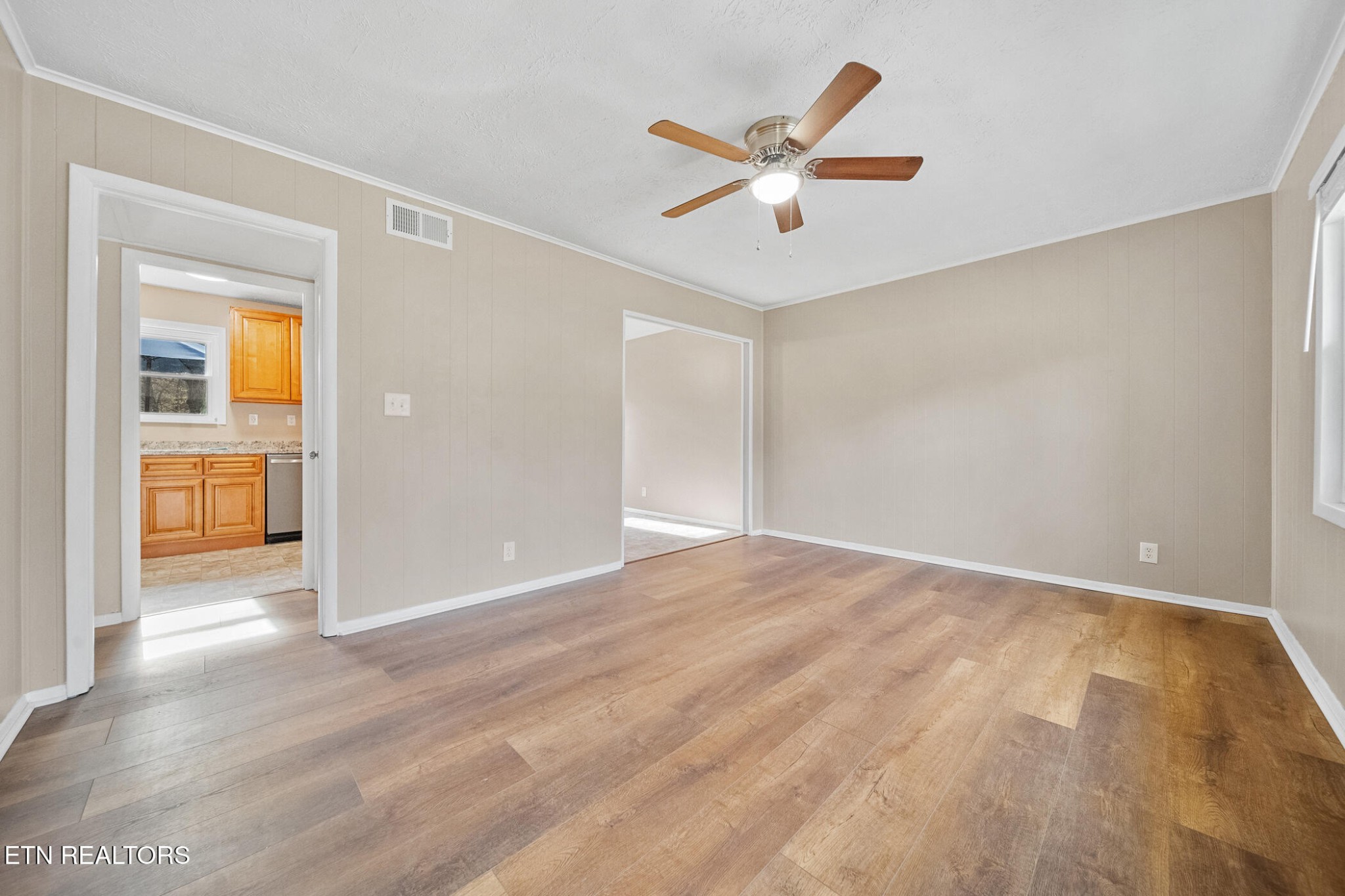 143 Wright Road Harriman, TN 37748 - Photo 7 of 38 Gallery Image 7
