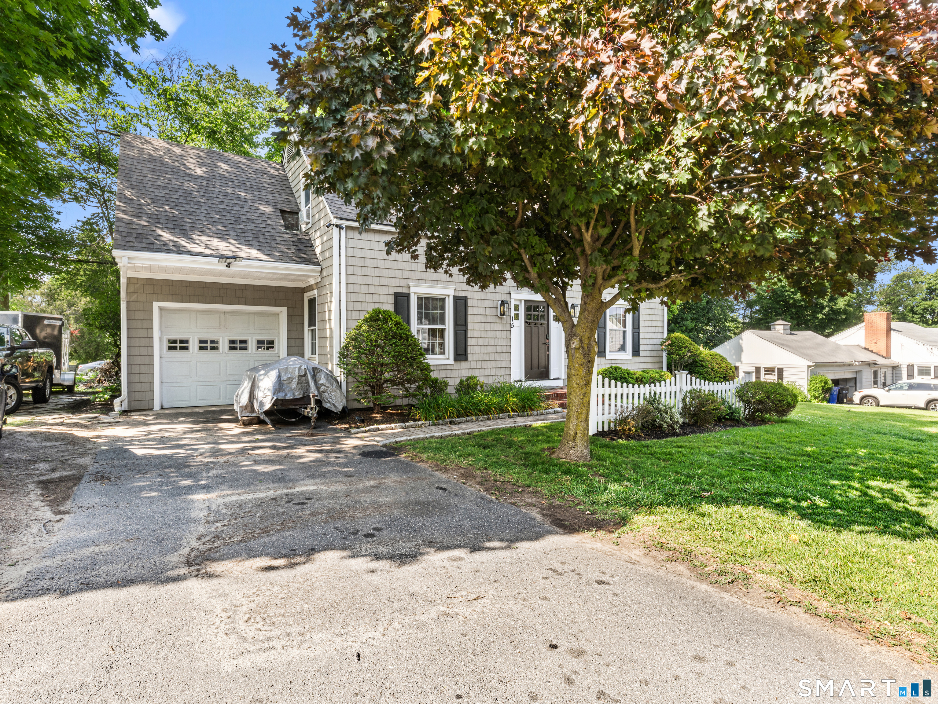 15 Ezra Road Danbury, CT 06811 - Photo 9 of 35