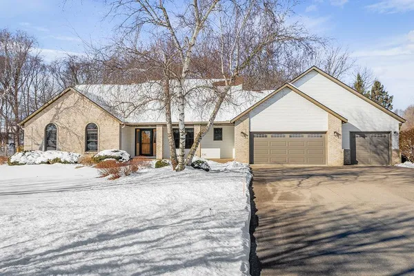 $546,900 | N7079 Pine Lane, Holmen, WI 54636