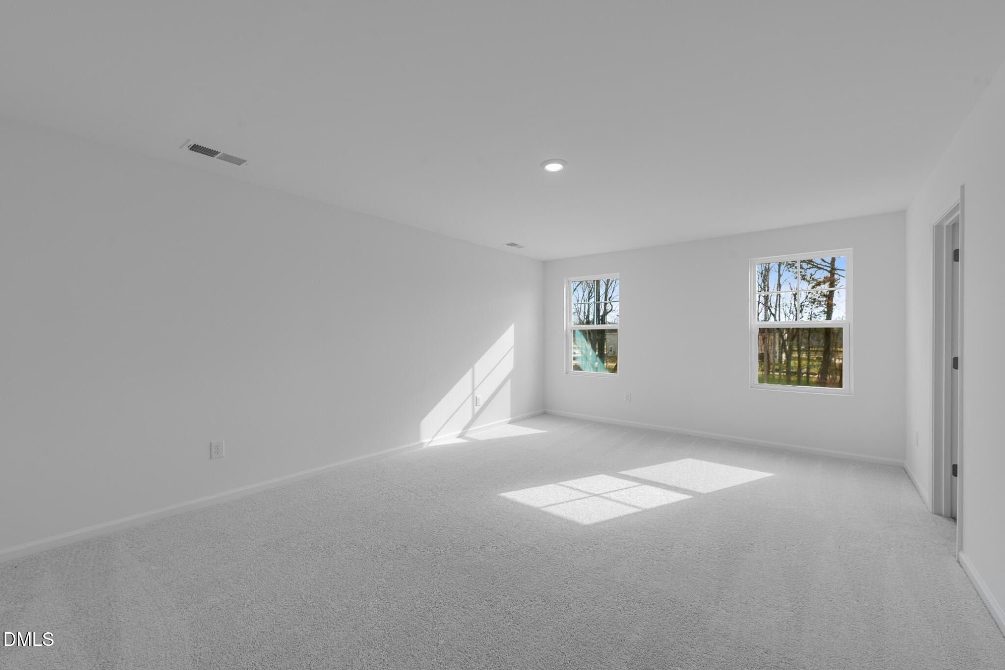 127 Tree Moss Court Rolesville, NC 27571 - Photo 23 of 30 SUN_ParkerRidge_Pic_CarsonII_QMI_30_Owne