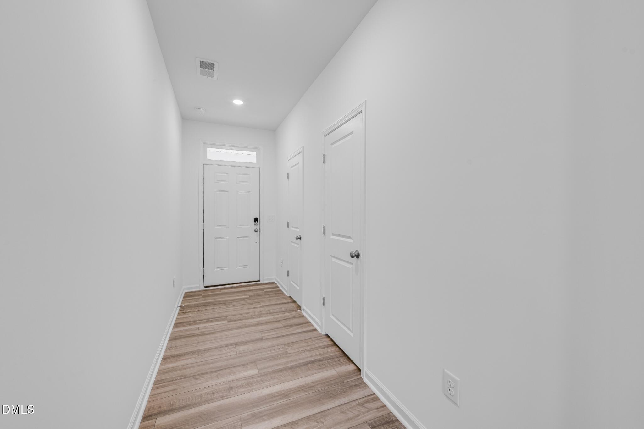 127 Tree Moss Court Rolesville, NC 27571 - Photo 10 of 30 SUN_ParkerRidge_Pic_CarsonII_QMI_30_Foye